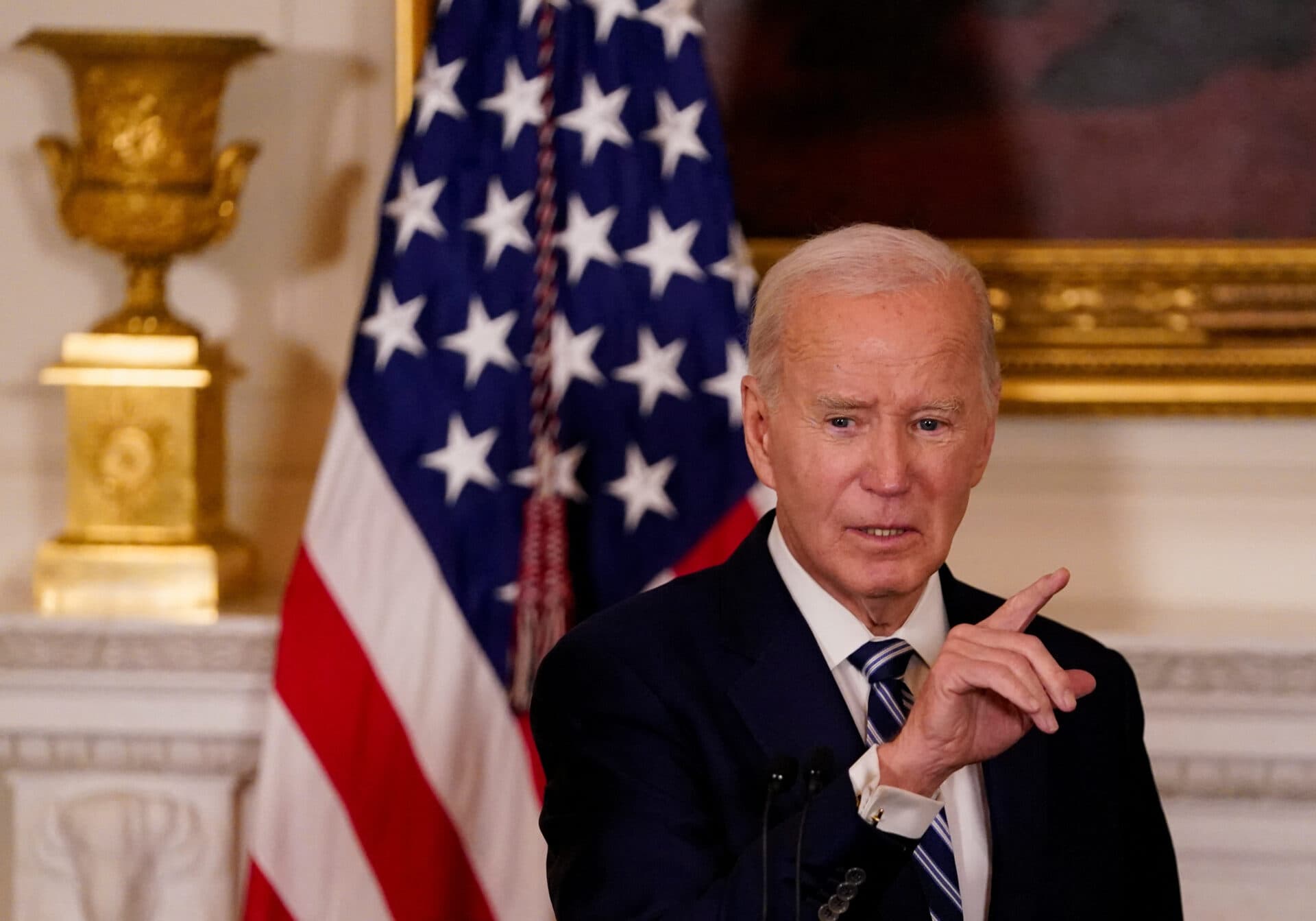 Biden către Trump: Te comporţi într-un mod care ne face de ruşine ca naţiune