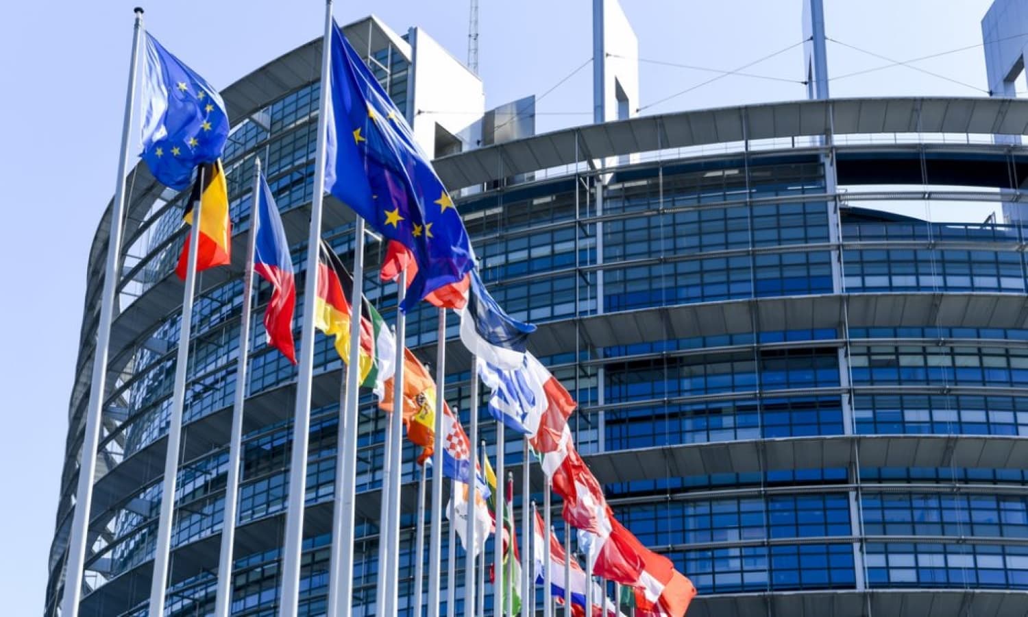 România, pe primul loc în UE la fraude cu fonduri europene. Aproape o treime din totalul raportat în Uniune