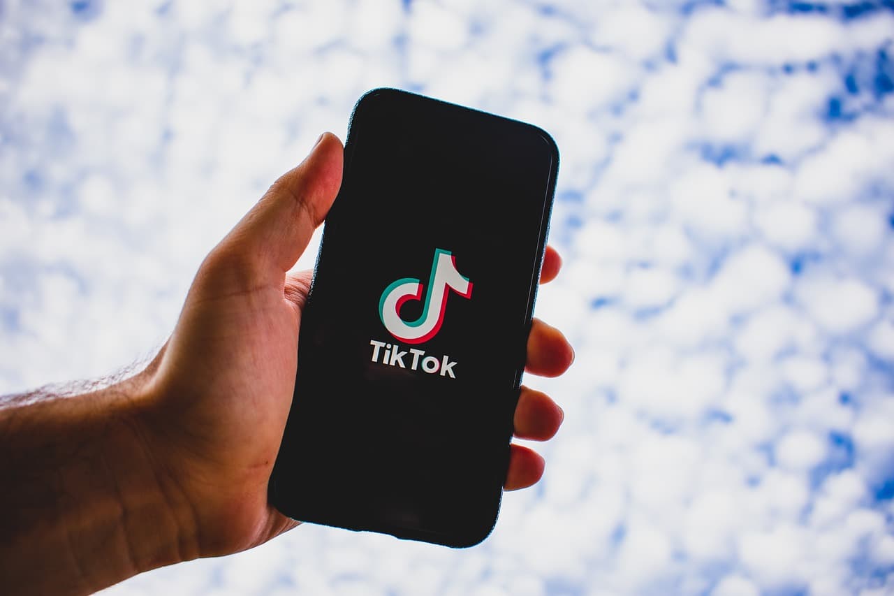 Casa Albă și-a lansat contul de TikTok, în ciuda amenințării unei posibile interdicții în SUA