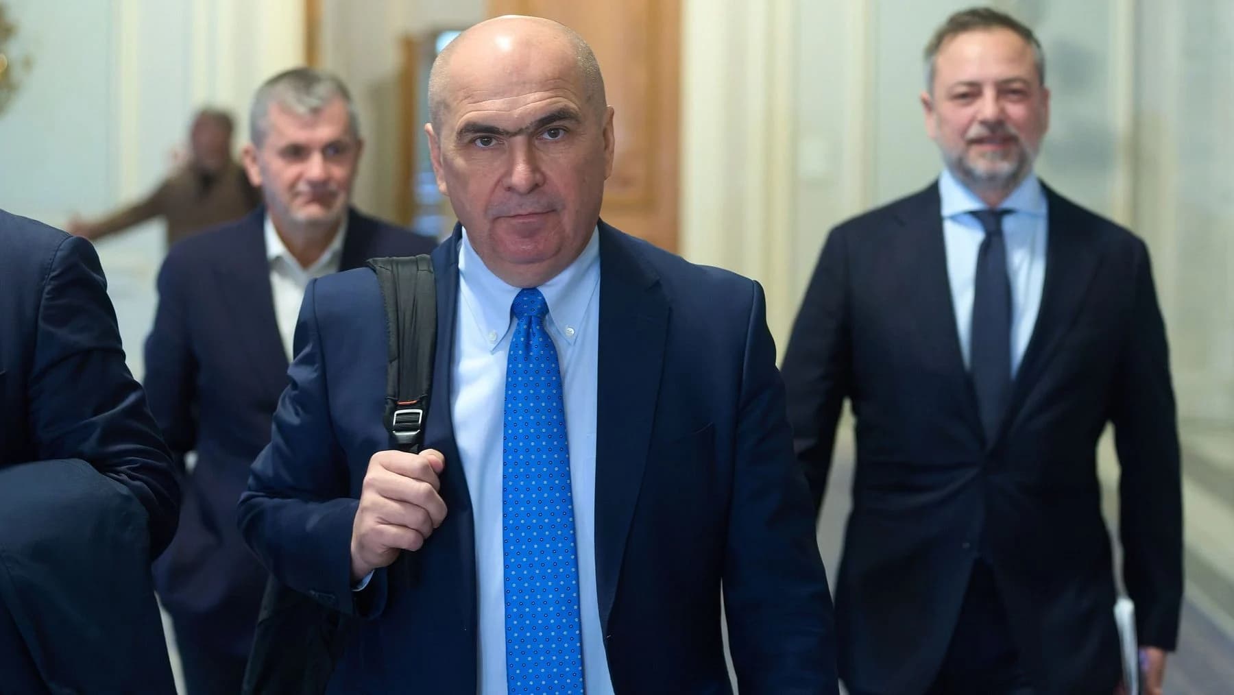 Gata cu pensiile speciale! Anunțul premierului Bolojan. ”Suntem singura ţară din lume care pensionează judecătorii la 48 de ani”