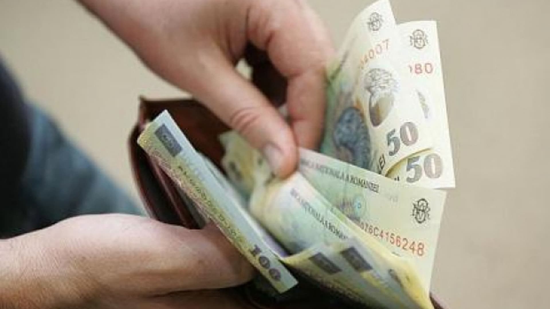Reduceri de personal și indemnizații la ASF, ANRE și ANCOM. De când se aplică