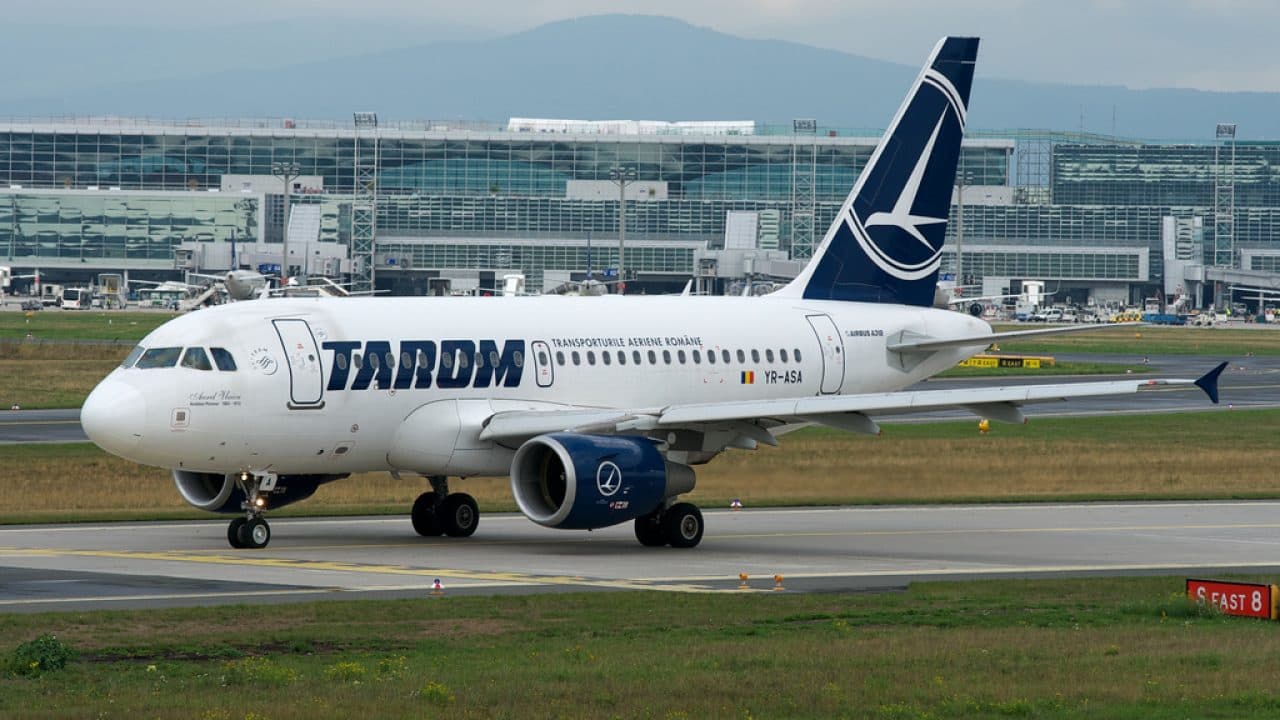România urcă în topul european al creșterii traficului aerian