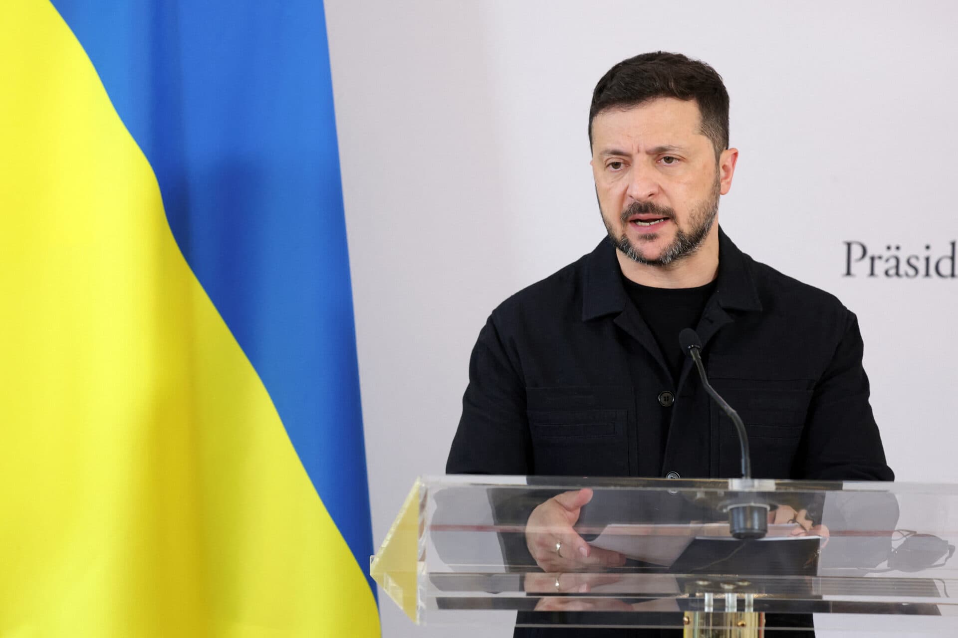 Zelenski vrea arme pentru Ucraina. G7, teren de dialog cu Trump