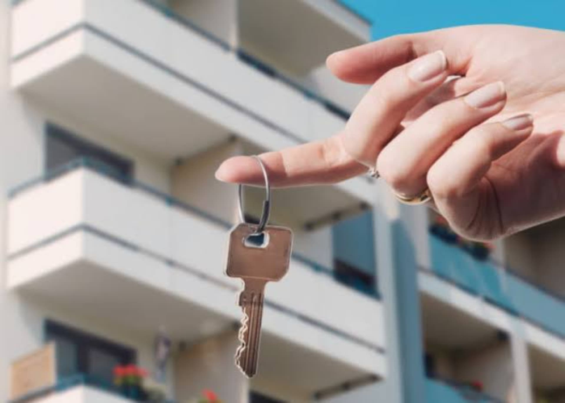 Cea mai mică „garsonieră” din România se vinde în București. Are doar 3,59 mp și costă mai puțin decât un loc de veci în București