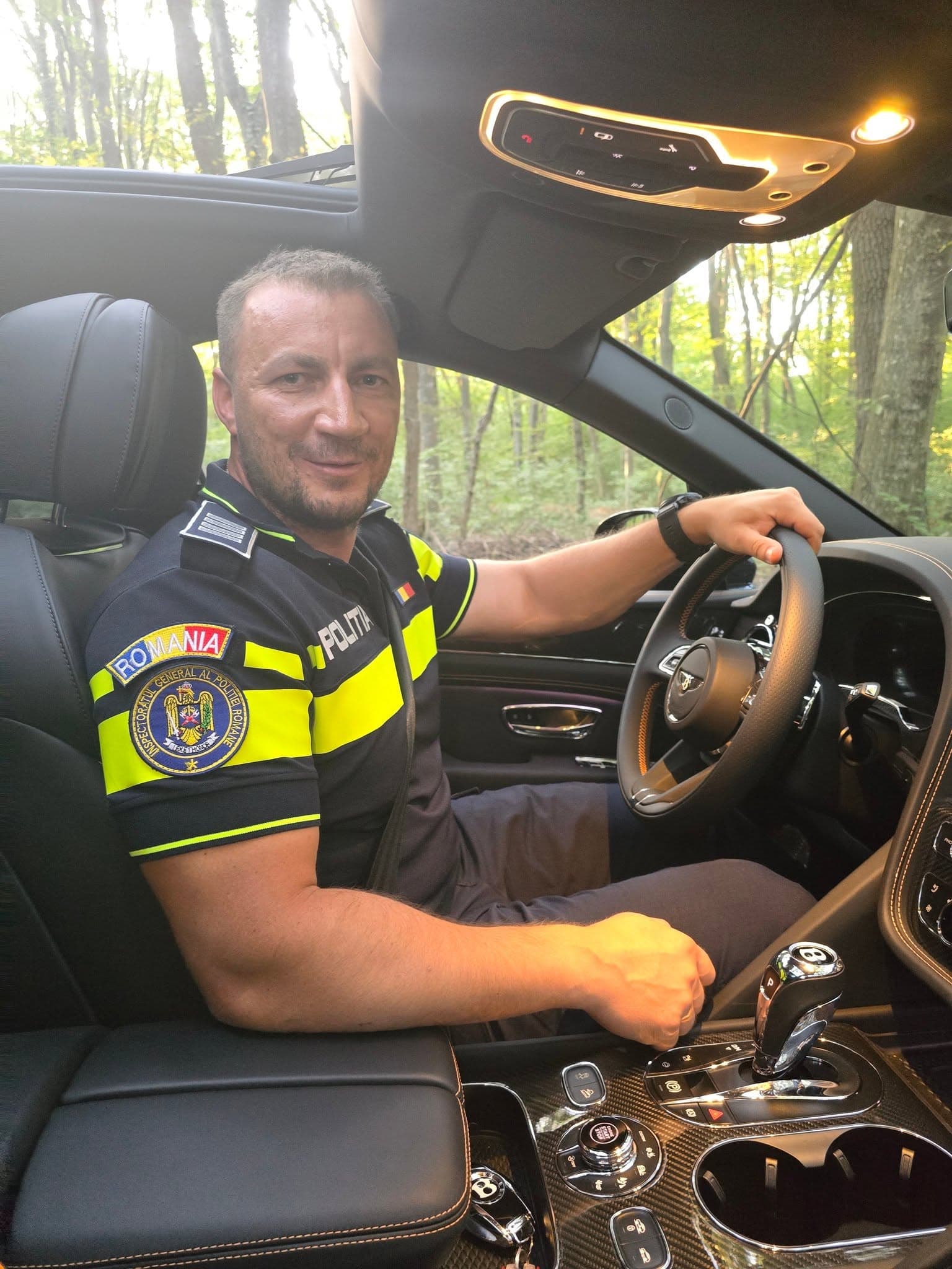Marian Godină își încheie cariera de polițist. Zice că a renunțat la uniformă pentru familie: „Simt o senzație incredibilă de libertate și fericire”