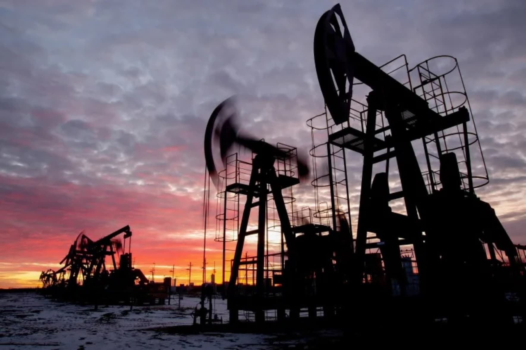 OPEC și-a pierdut influența? Războiul din Iran îi limitează puterea asupra pieței petrolului