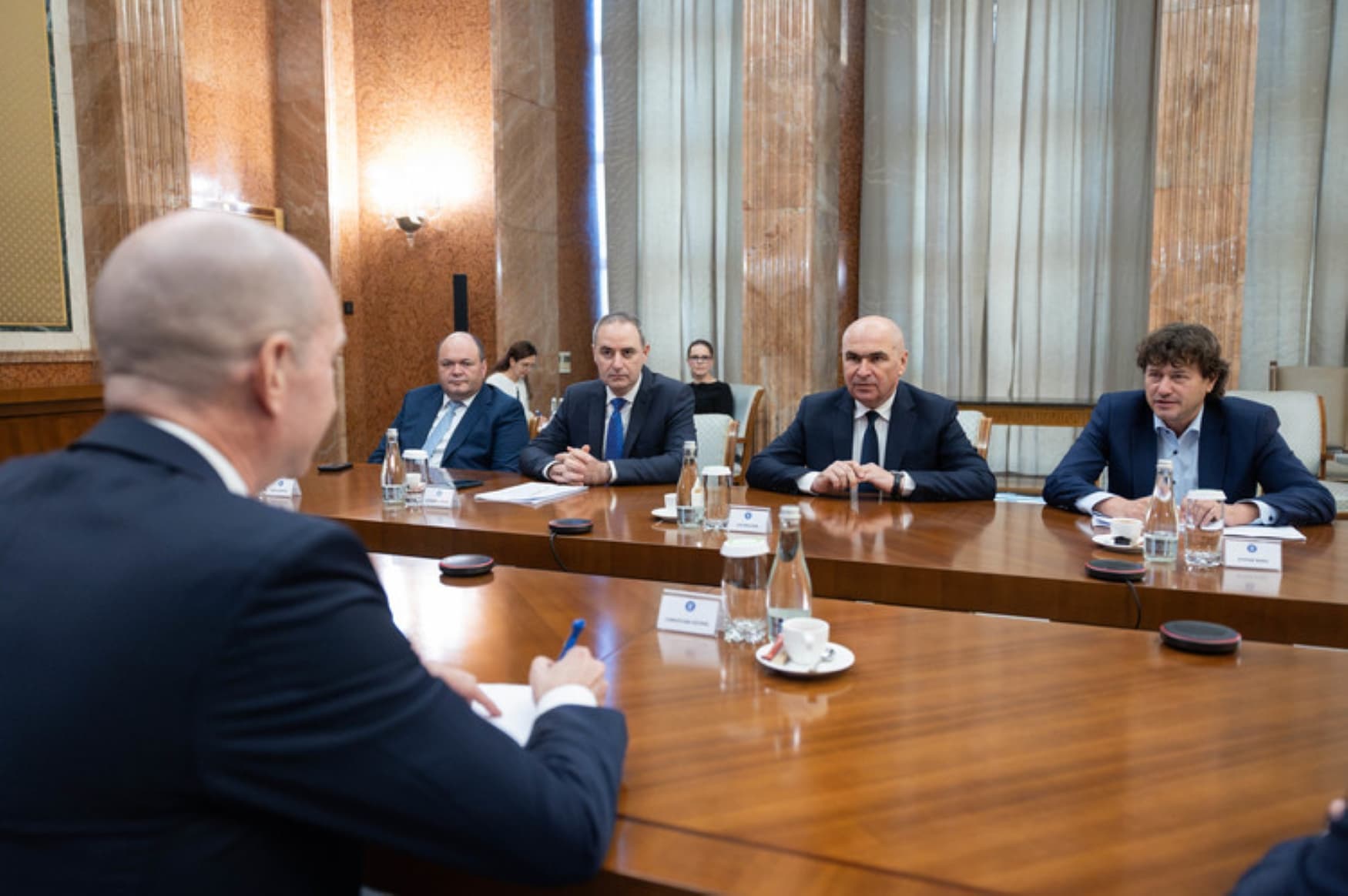S&P dă primele semnale bune pentru România. Ce așteaptă agenția de la viitorul Guvern