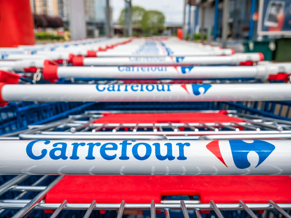 Fuziunea Carrefour- Auchan se anulează. Motivul: Ar fi prea complicat