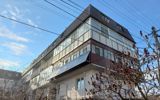 NICUȘOR DAN, amendat de Inspectoratul de Stat în Construcții din cauza unui bloc