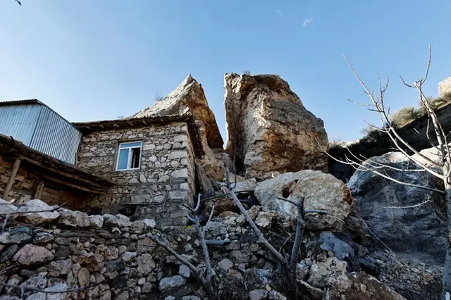 Cutremurele din Turcia îi vor costa pe asigurători 2,4 miliarde de dolari