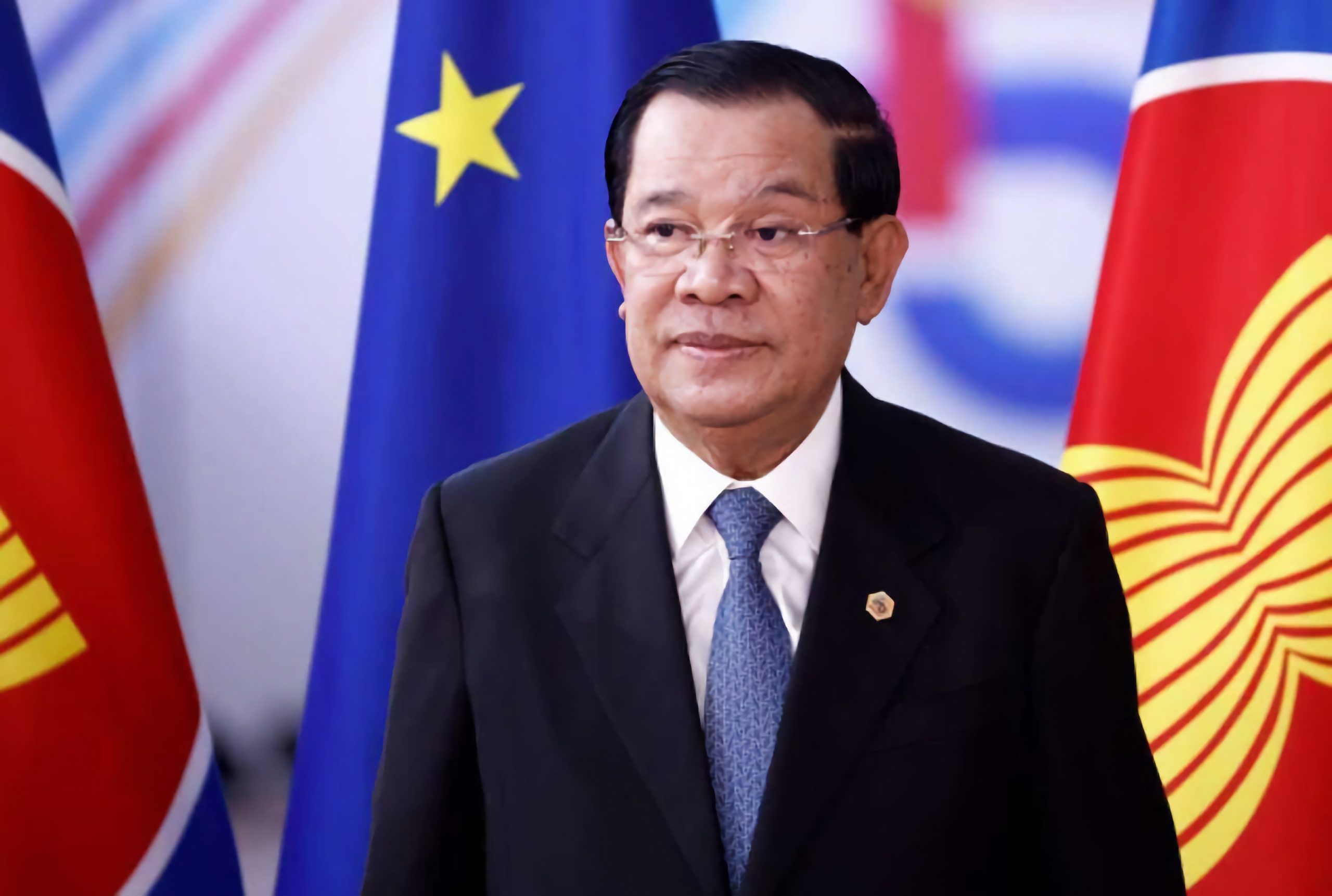 Consiliul de Supraveghere Meta cere suspendarea Prim Ministrului Cambodgiei de pe Facebook şi Instagram