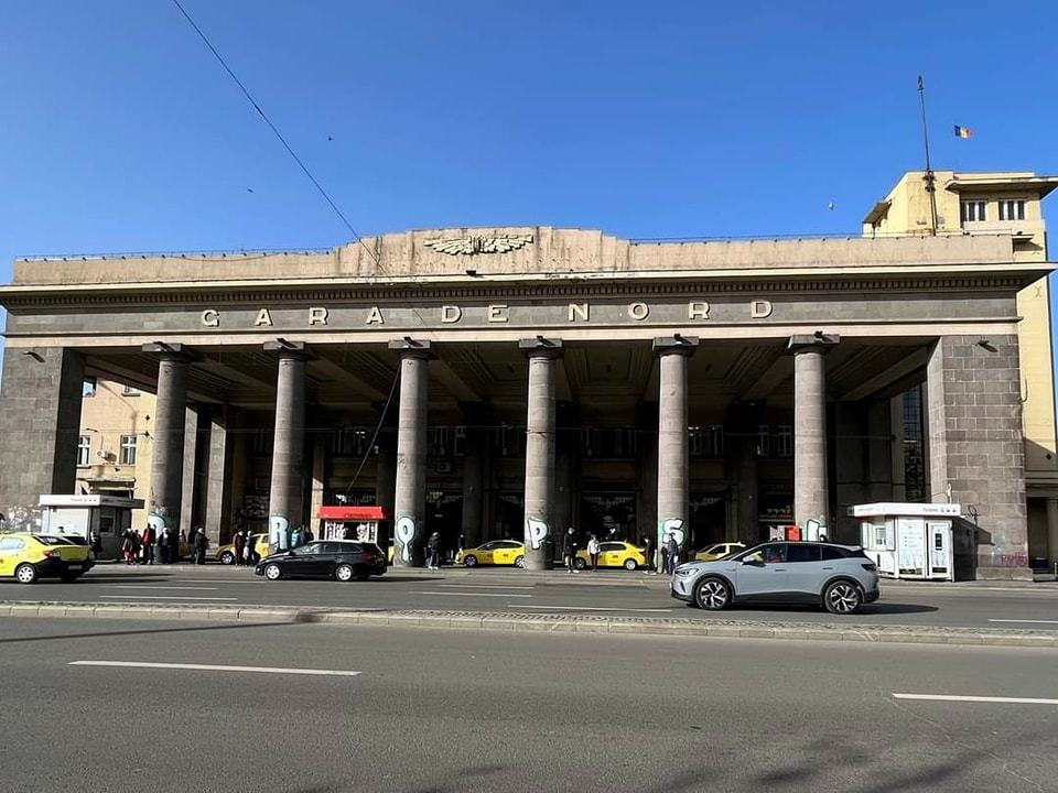 CFR SA anunţă că modernizarea staţiei Gara de Nord se va face de către o asociere de firme româneşti / Contractul, în valoare de 419.854.213,32 (fără TVA)