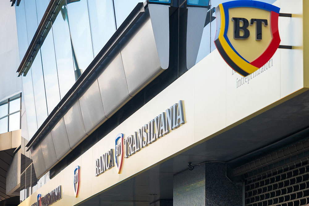 Băncile fac profituri uriașe! Banca Transilvania se apropie de un miliard de lei
