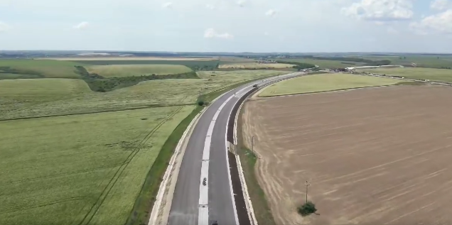 Direcţia de Drumuri şi Poduri Craiova: 39,72% stadiu fizic al lucrărilor de pe tronsonul 1 a DEx12 Craiova-Piteşti / Ce urmează – VIDEO