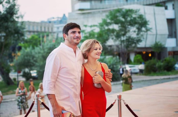 Alex Bogdan s-a căsătorit în secret cu actrița Cătălina Mihai. Actrița l-a vindecat de jocuri de noroc!